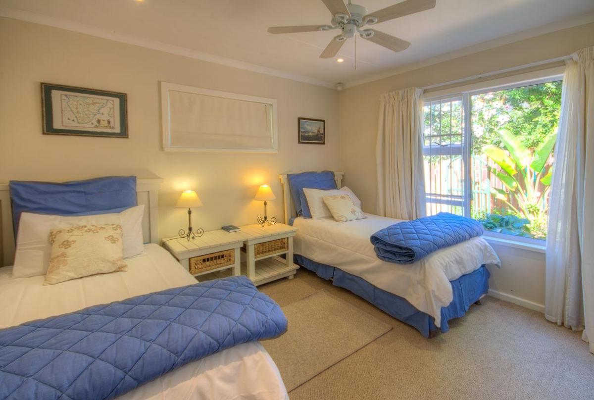 Dunwerkin Self Catering Apartment Kenton on Sea Ngoại thất bức ảnh